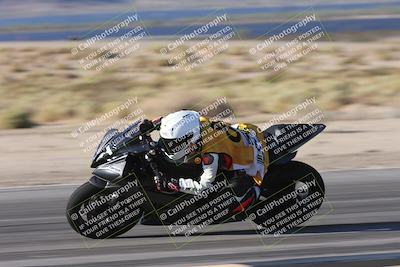 media/Sep-20-2025-Race Pace (Sat) [[d4e1b33f4d]]/Non Verified/Turn 4 Inside (8am)/